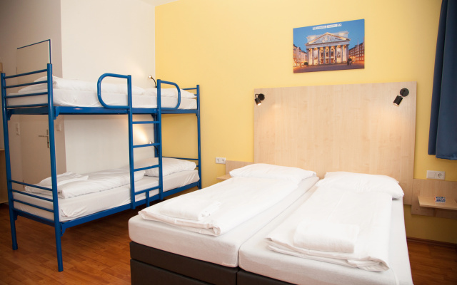 a&o Aachen Hauptbahnhof - Hostel