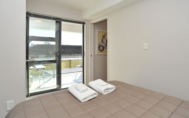 Carlton Villa 3