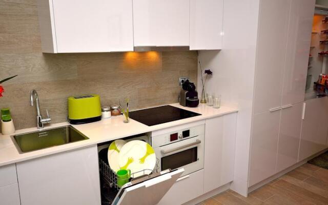 Center of Barcelona - Travel Support