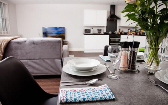 High Life Luxury Serviced Apartments
