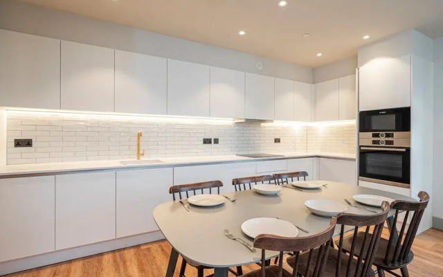 Modern Apartment in North London