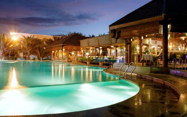 Villa Del Sol Beach resort & Spa