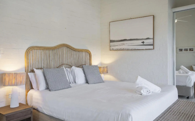 The Terraces – Guest Rooms – Byron Bay