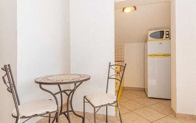 Awesome Apartment in Primosten With Wifi and 1 Bedrooms