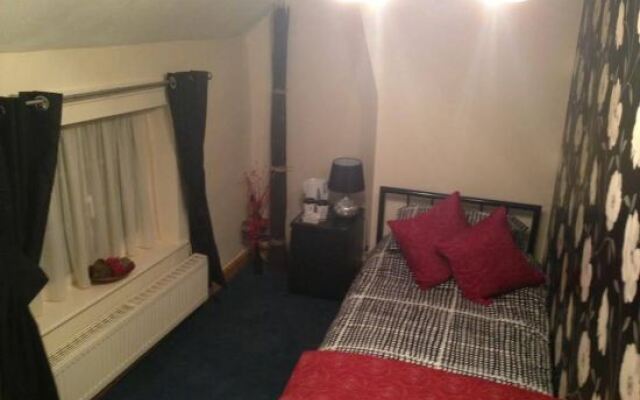 The Golden Lion Hotel