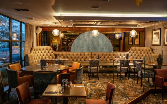 The Fenwick Hotel