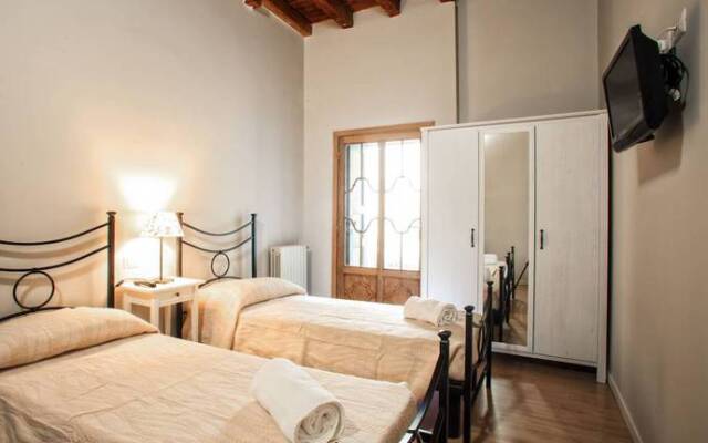 La Corte de Milan Guest House