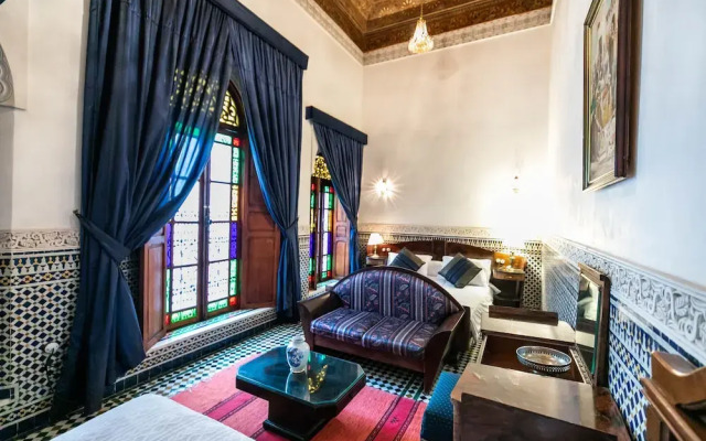 Riad Gemstone