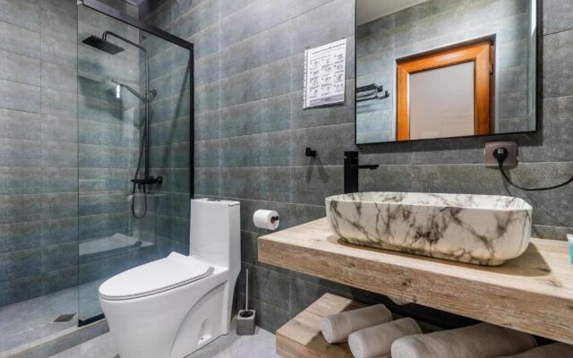 Magnetic Resort Ureki