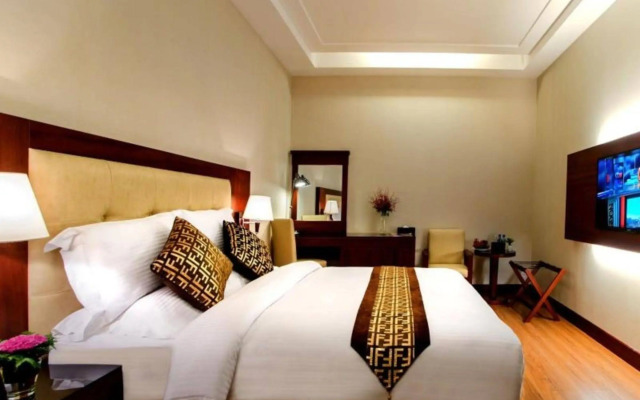 Nhat Ha L'Opera Hotel