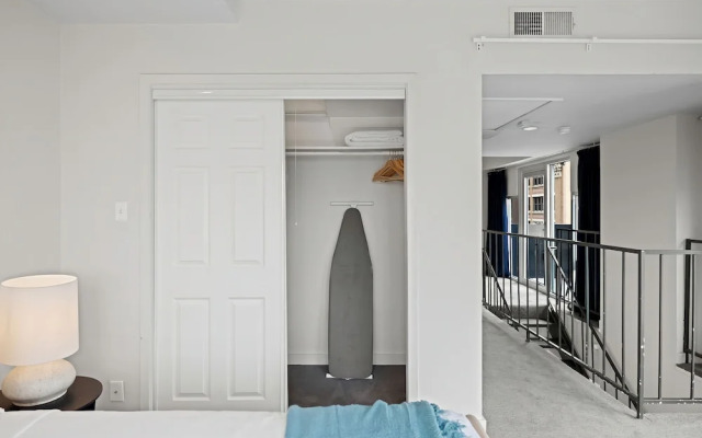 Littlefield Lofts, hosted by Placemakr - 6th Street