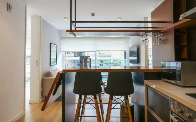 Marvelous 2BR With Balcony Near Kennedy Park