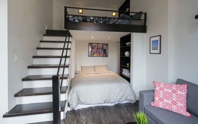 Applewood Suites - Modern Paradise Loft