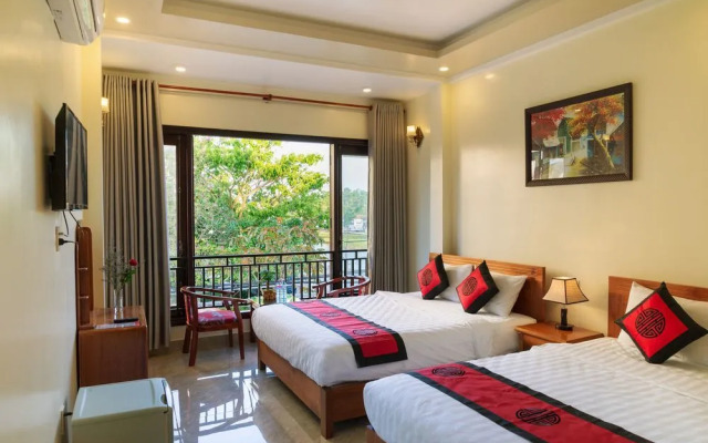 HT Riverside Homestay