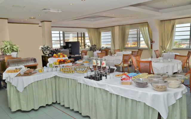 Vintage Hotel Tornese - Business & Events