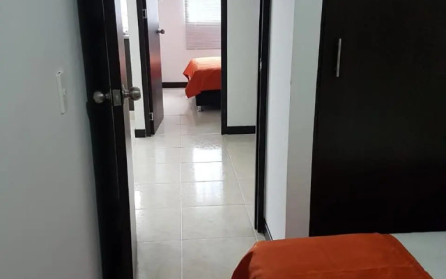 Apto Privado y Piscina 3' al Parque del Café