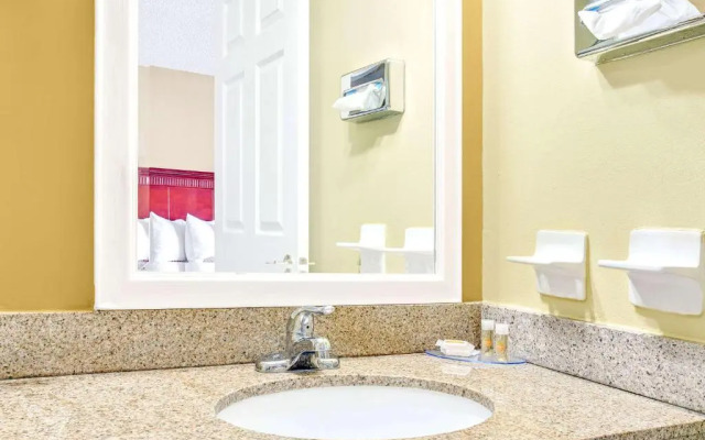 Days Inn Orange City/Deland