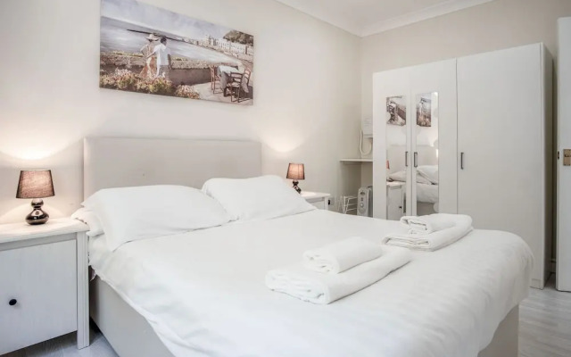 Dunes End - 2 Bedroom Apartment - Pendine