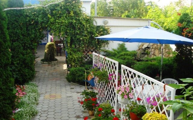 Solnyishko Guest House