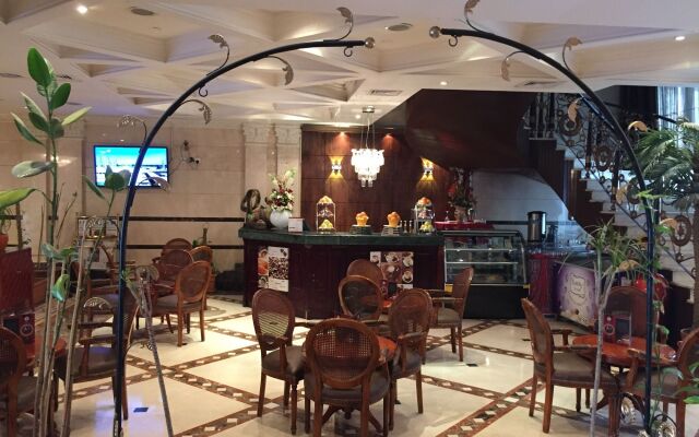 Отель Shaza Regency Plaza Al Madinah