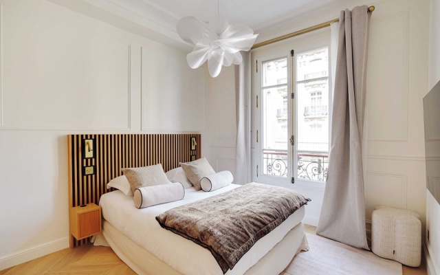 Elegant A/C Apt 2br/6p - Paris 17th/monceau