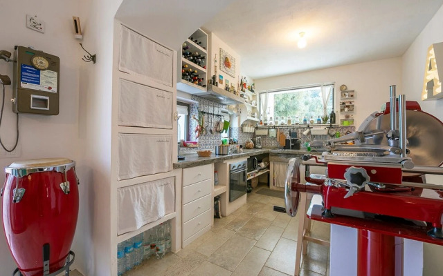 Rebea Trulli Home With Pool Fasano