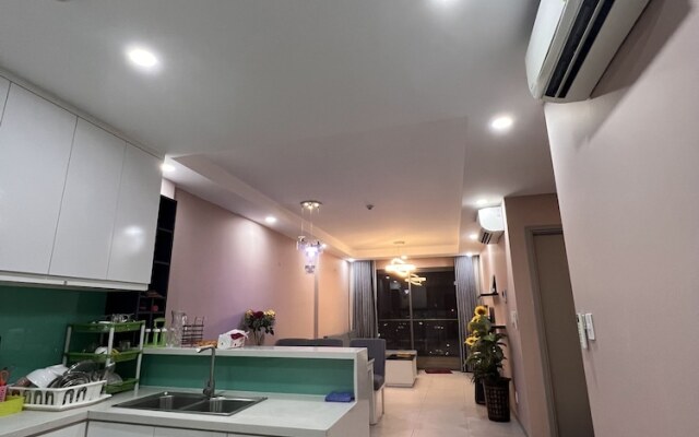 Supertramp House - Gold View Apartment