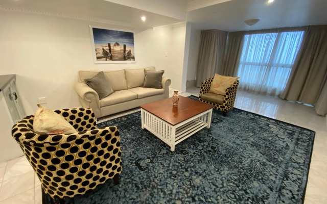 Bencorrum Self-Catering Apartments