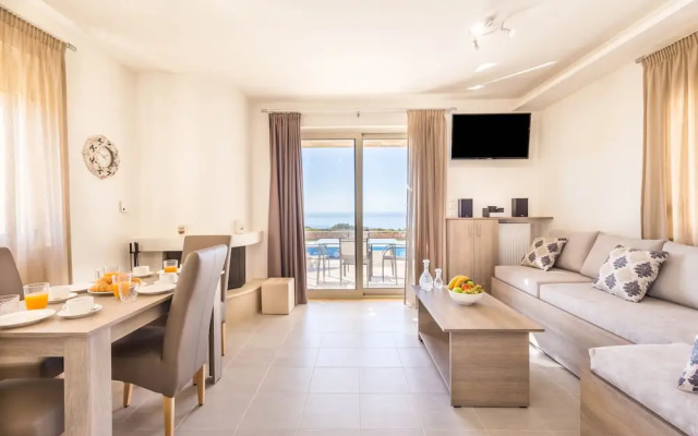 Private Modern Villa w Pool and Stunning sea Views