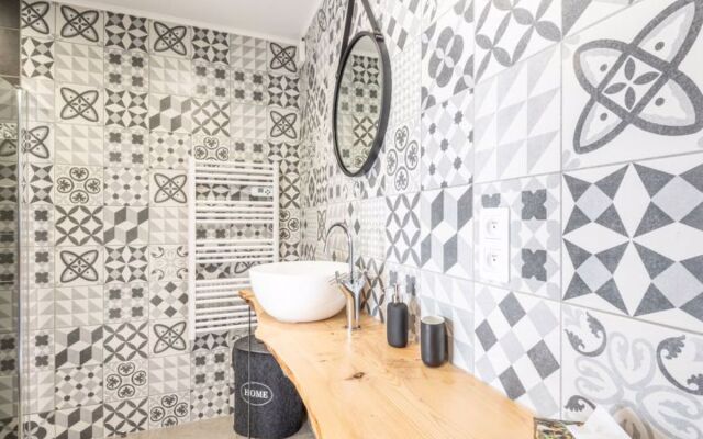 Holiday Home Blue House - BAY403