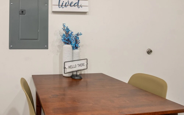 Apartments in Pittsburgh's Cultural District by Frontdesk