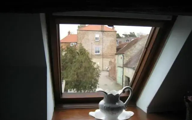 Bow Cottage