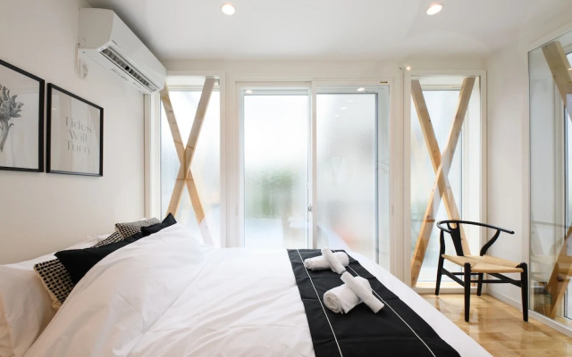 Wakoso Harmonious Light West