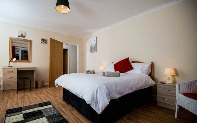 Round Park Annexe