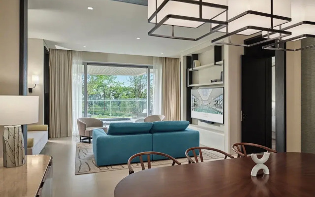 Grand Josun Hill Suite