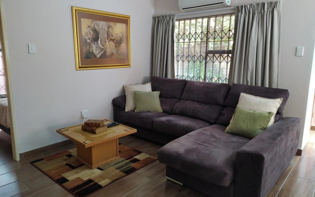 Twins Guest House Astoni