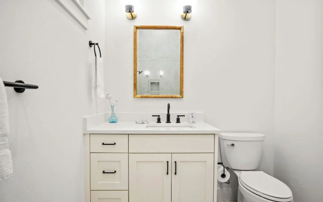 Salty Beaches 226 BAR