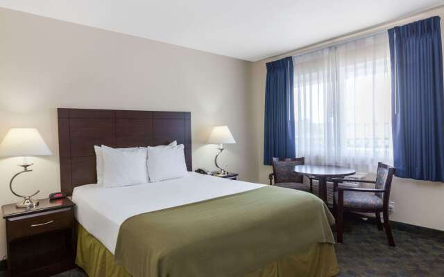 Days Inn by Wyndham Santa Maria