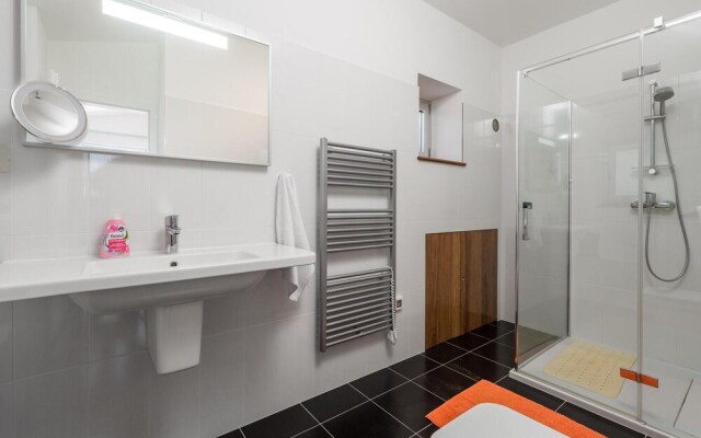 Awesome Home in Rab With Jacuzzi, Wifi and 1 Bedrooms