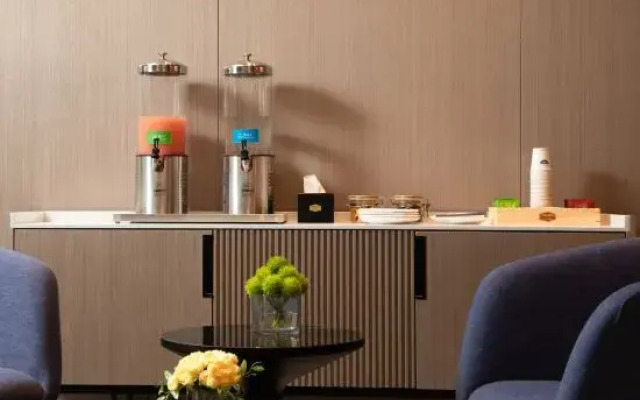 Hampton by Hilton Wuhan Sixin Guobo