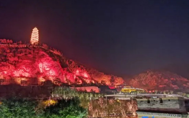 Pod Inn Yanxuan Hotel (Yan'an Railway Station)