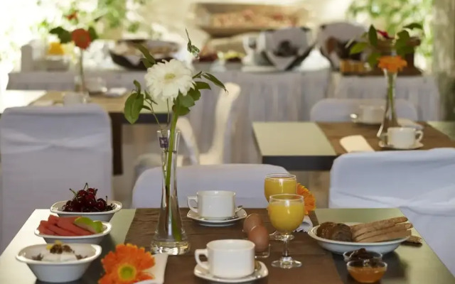 Belle Helene Hotel