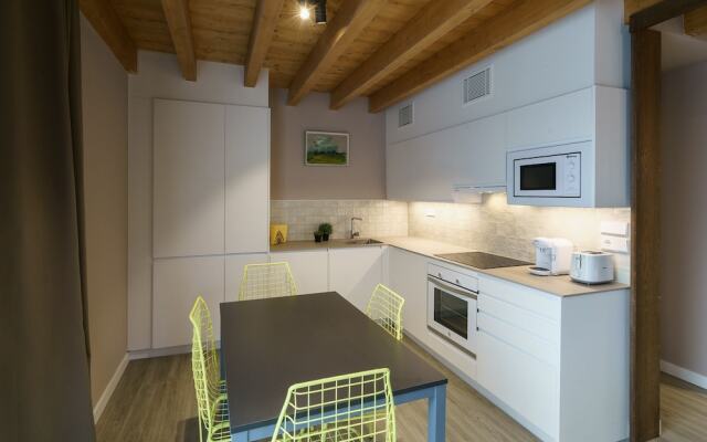 Apartamentos La Santilar