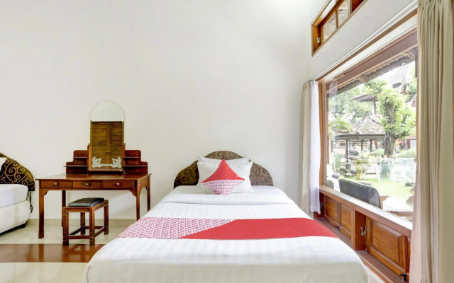 Super OYO 3261 Hotel Ratu