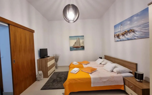 Studio Apartment Mandic