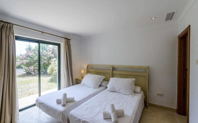 Arcos Golf Hotel Cortijo Y Villas