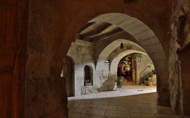 Lamihan Cave Hotel