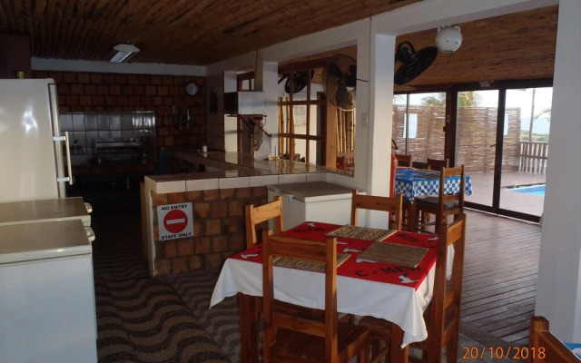 C-Mew Guesthouse