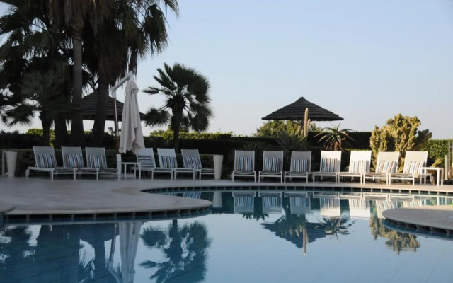 Sunshine Hotel & Spa