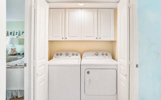 Sunny Condo w/ Stunning Ocean Views - Near Beach, Sandbar, & Tennis